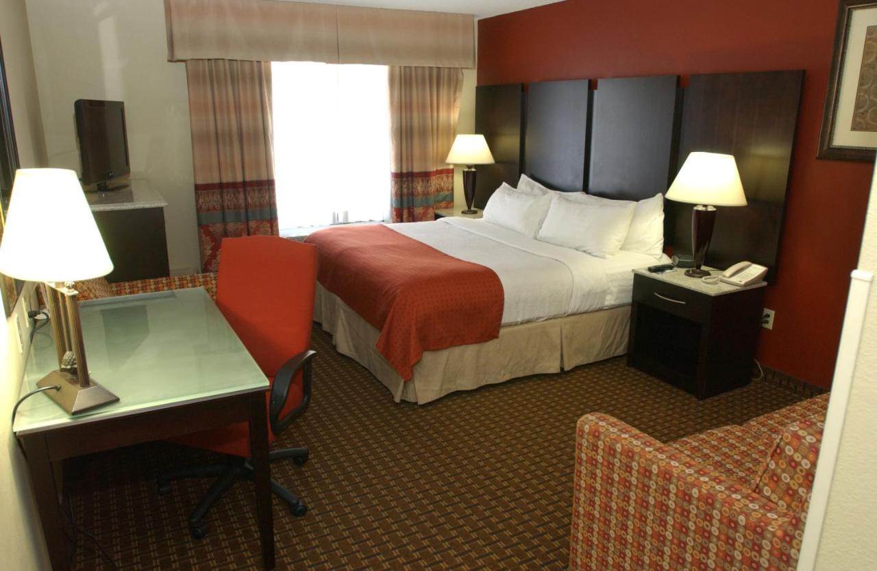Holiday Inn Hotel & Suites Owatonna Cameră foto